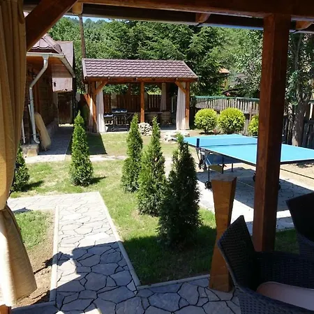 Dvojapartmanova Drevenica Myto Apartment *